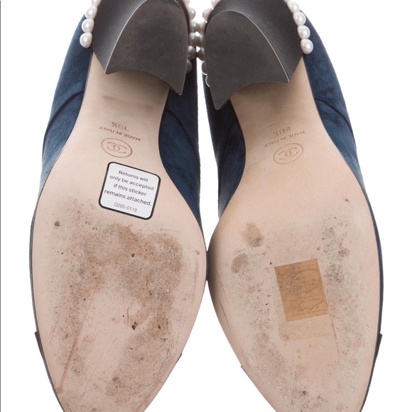 Chanel blue suede boots - Picture 5 of 7